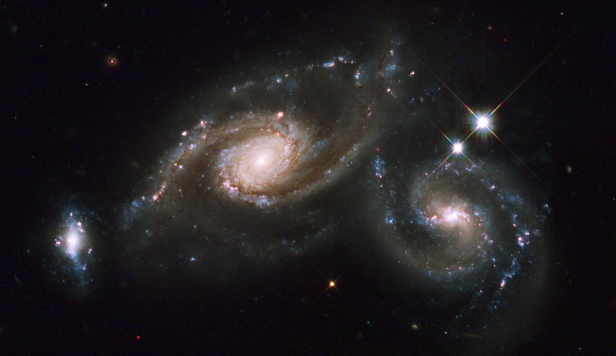 Colliding Spiral Galaxies Arp 274 